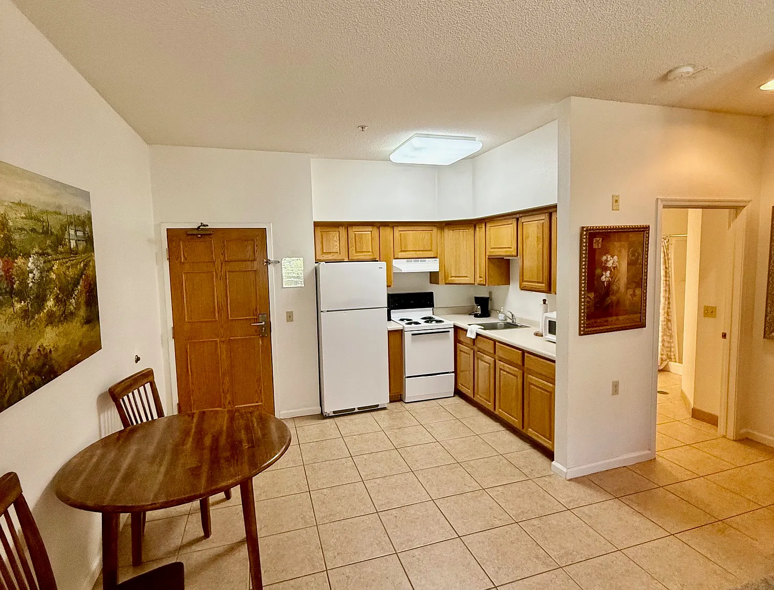 1 bed, 581 sqft, $1,400 — Photo 3