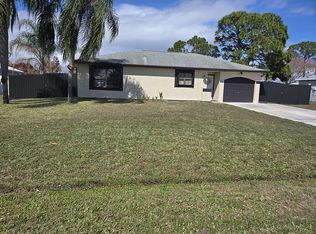 2737 SE Brevard Ave, Port Saint Lucie, FL 34952