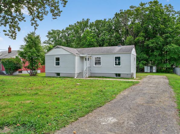 171 E Main St