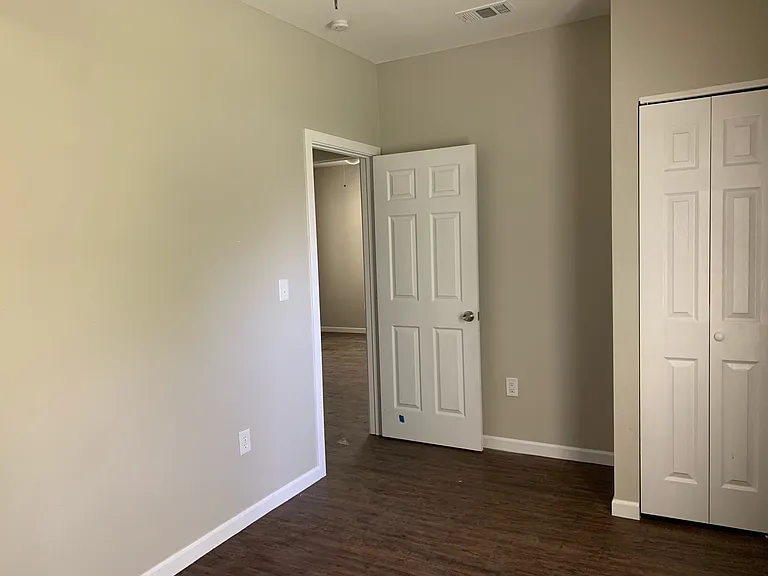 1012 Fay St — Photo 7