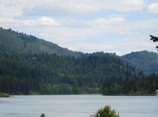 341 Reflection Dr S, Ione, WA 99139