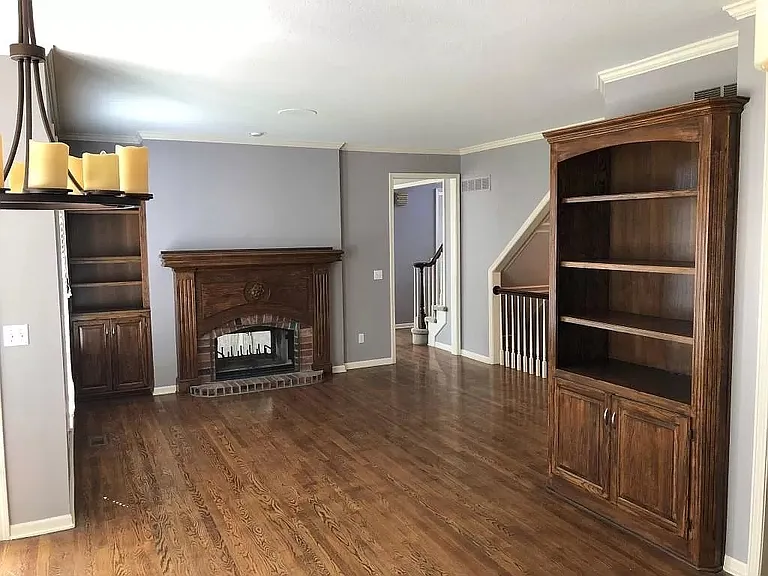 14003 Goodman St — Photo 30
