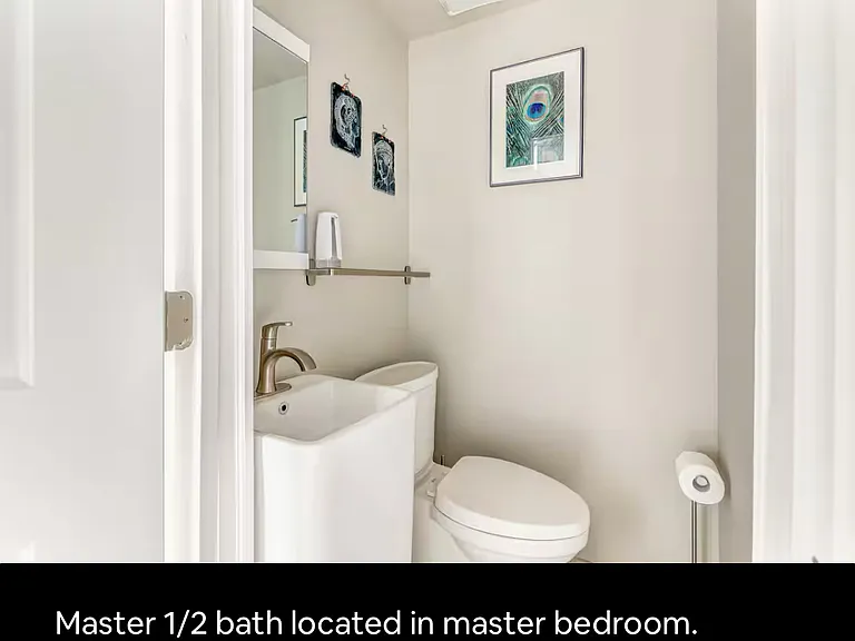 304 Granada Dr — Photo 10