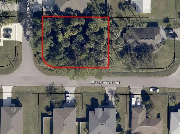 407 Cellini Ave NE, Palm Bay, FL 32907