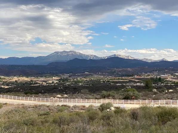 39470 Calle Rio Grande #7, Temecula, CA 92592