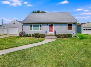 2342 37th St, Two Rivers, WI 54241