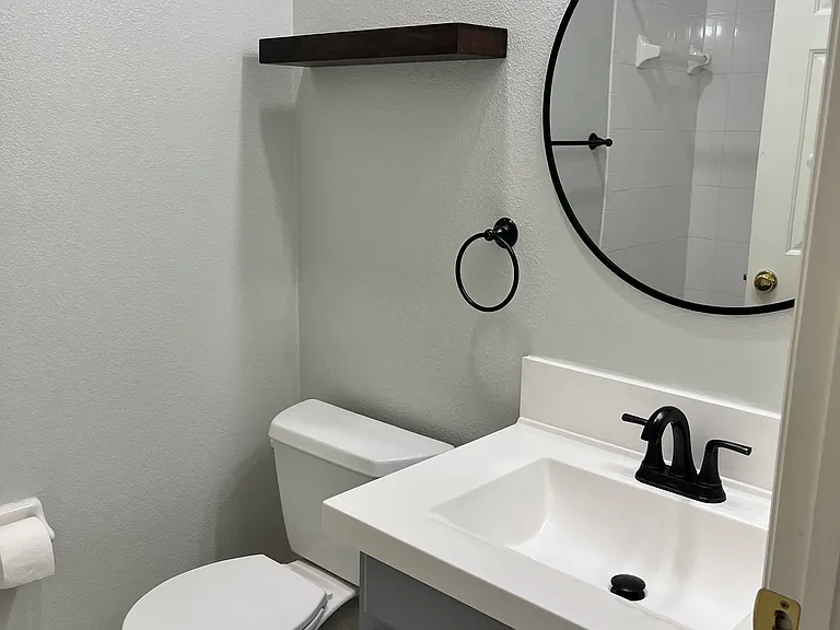 624 Black Lion Dr NE — Photo 14