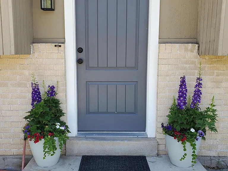 165 N 850 E — Photo 2