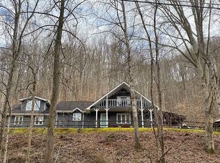 243 Rockhouse Branch Rd, Manchester, KY 40962