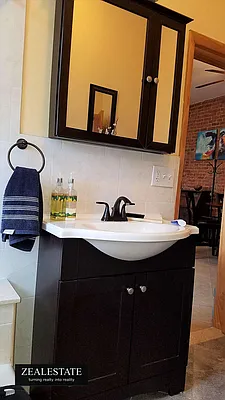 Rented by ZealEstate Group Inc | media 42