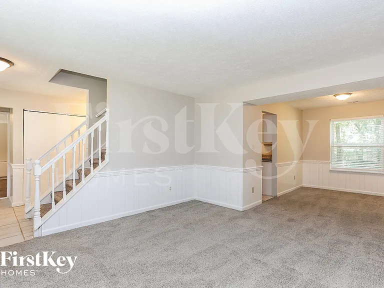 7344 Berkshire Downs Dr — Photo 3