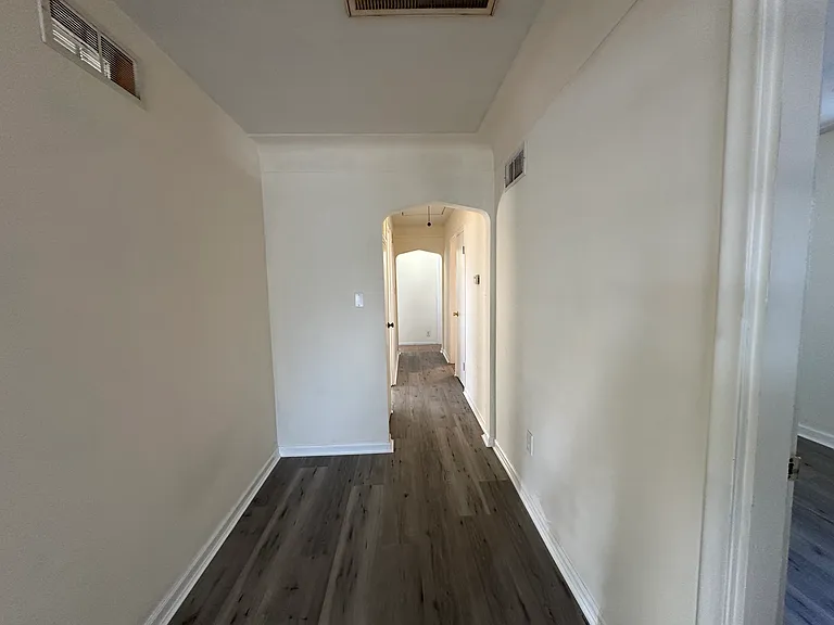 18461 Beechwood St — Photo 10