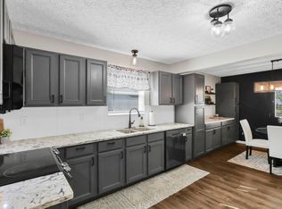 2157 Hierarch Ct, Grove City, OH 43123