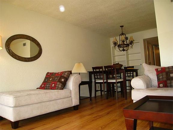 3rd image of 2425 Ashdale Dr APT 67