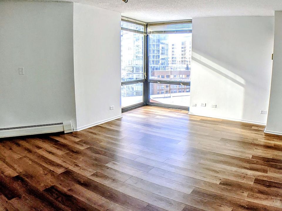 1st image of 1121 N Lasalle St #12H