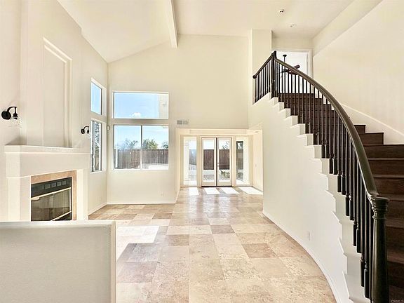 3rd image of 5155 Via Seville