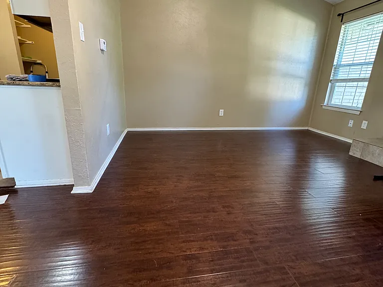 3228 Delaford Dr — Photo 23