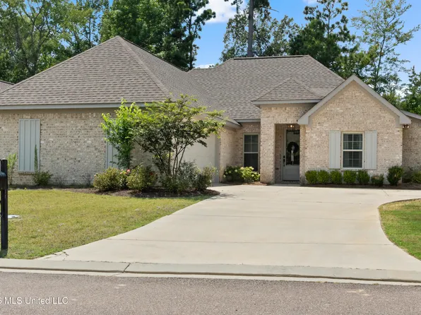 136 Serenity Ln, Pearl, MS 39208