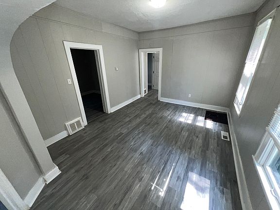 2nd image of 1316 N Bourland Ave
