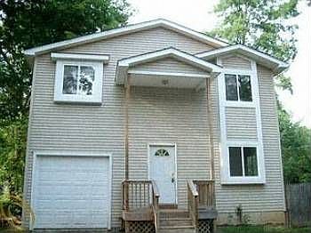 1st image of 9006 Gladys Ave