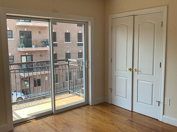 3rd image of 4222 213th St #33F