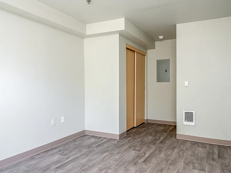 10th Street | Living Area