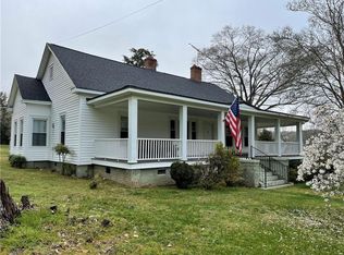 1703 Sandy Springs Rd, Pendleton, SC 29670