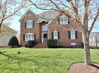 5721 Oak Mill Ct, Glen Allen, VA 23059