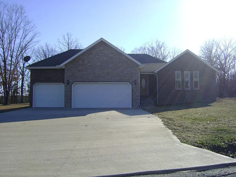370 S Woods Way — Photo 10