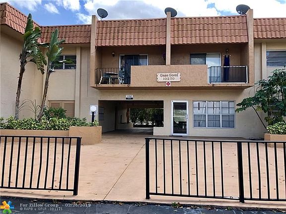 4th image of 10270 NW 35th St APT 6