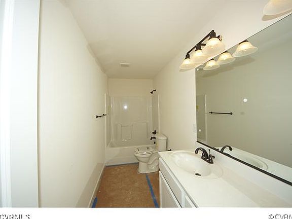 5th image of 2901 Allens Crossing Gln