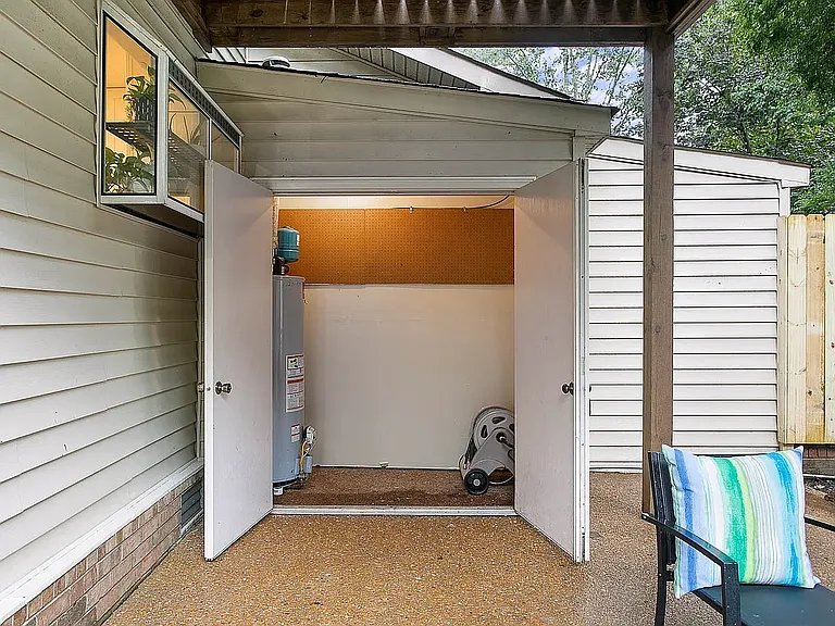 5521 Thalman Dr — Photo 21