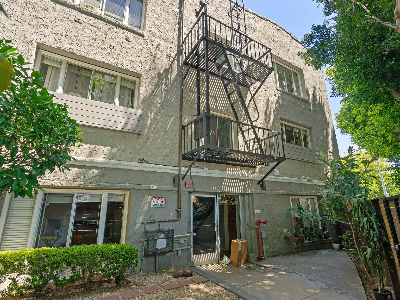 Sanborn/Hoover — Photo 1