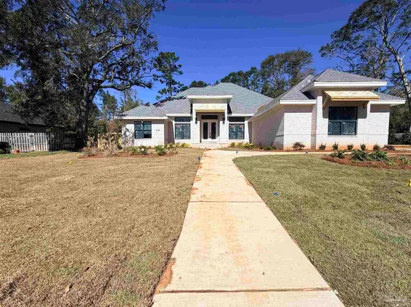 518 Tillage Dr, Cantonment, FL 32533
