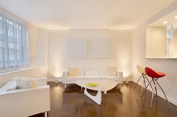 Sold by Corcoran | media 21