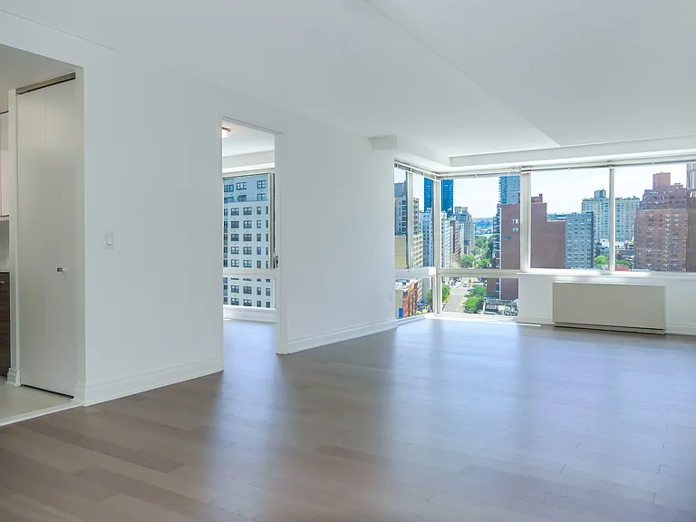 240 E 86th St #12L — Photo 5