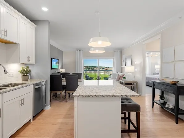 260 Martins Landing Way #202, North Reading, MA 01864