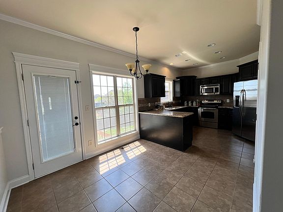 3rd image of 404 Carson Bailey Ct