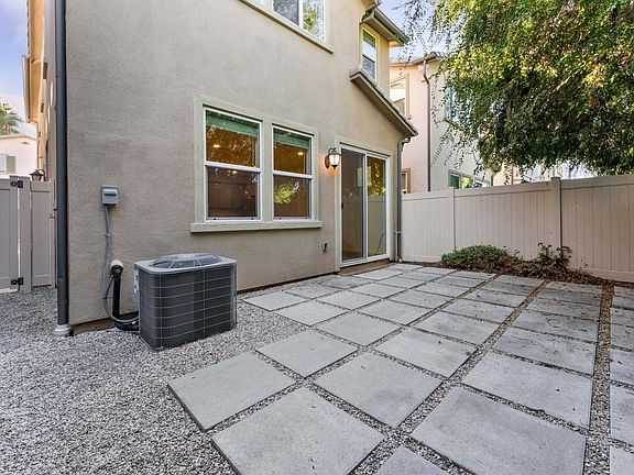 4th image of 7111 N Marisa Rd #7111