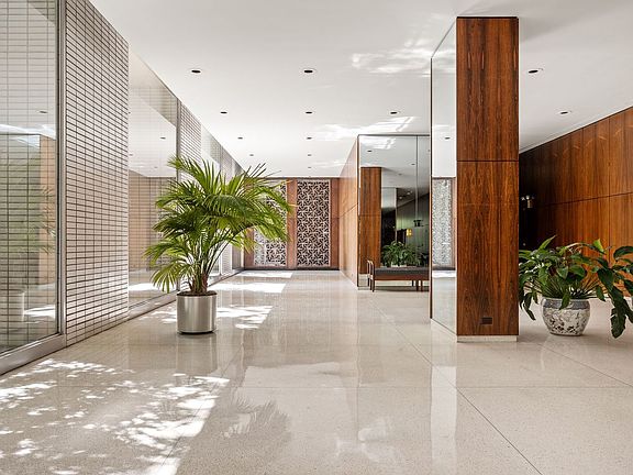 3rd image of 3150 N Lake Shore Dr APT 22C