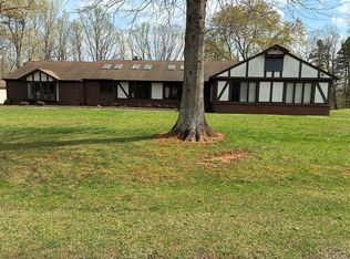 701 Apple Ln, Danville, VA 24540