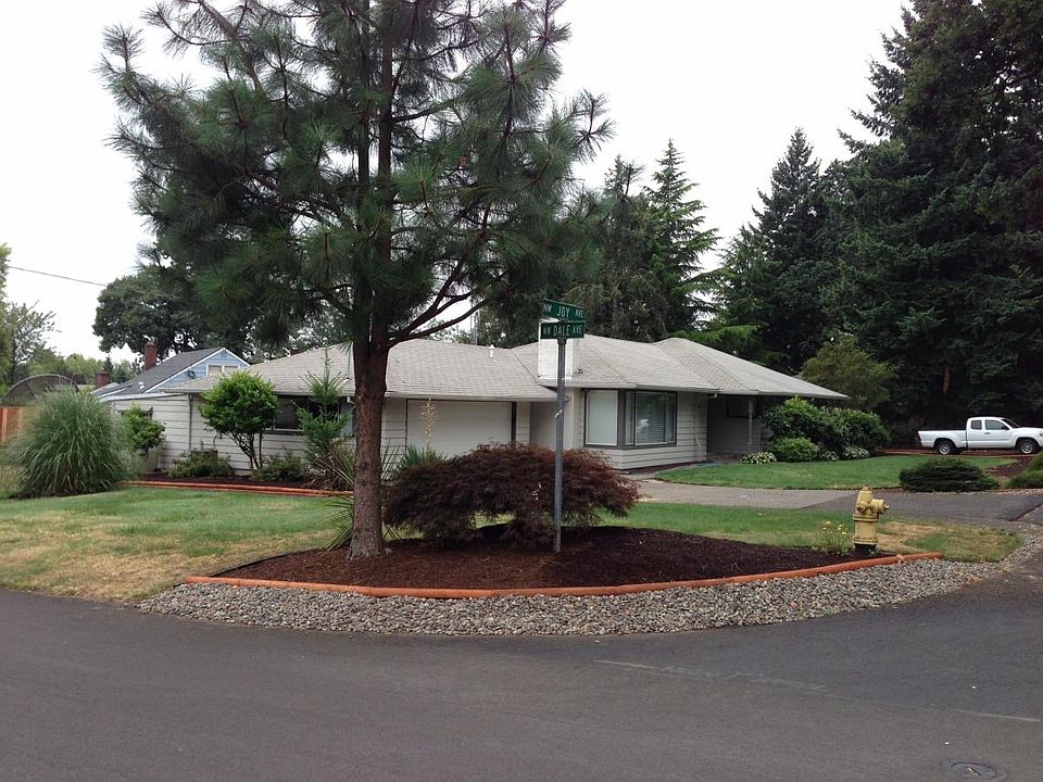 1st image of 1024 NW Joy Ave