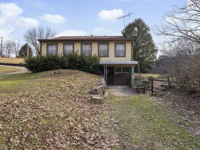 605 S Clearfield Rd, Cabot, PA, 16023
