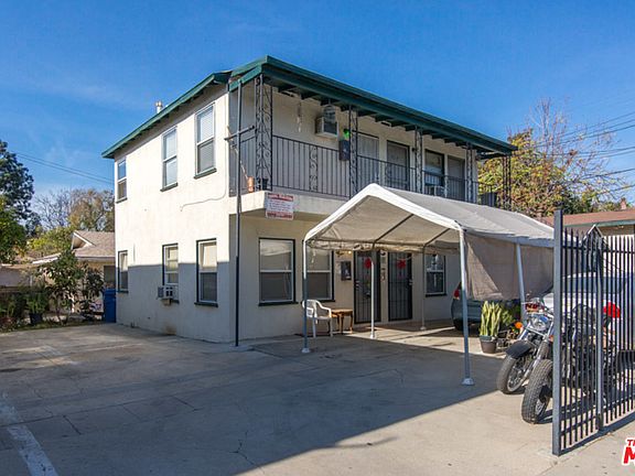 4th image of 4063 Baywood St