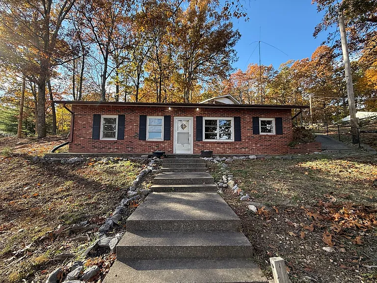 1037 Stringtown Rd — Photo 15