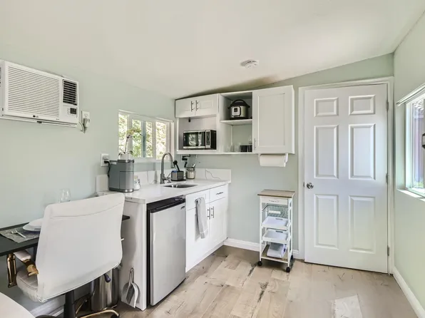 7535 Carrie Ridge Way, San Diego, CA 92139