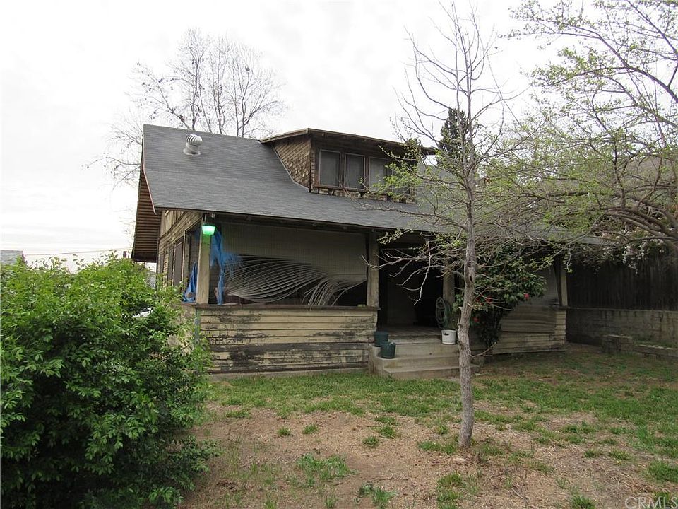 1st image of 325 Vista Pl
