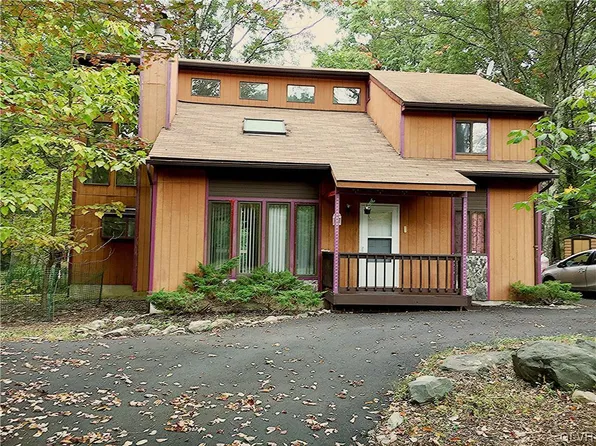 177 Pocono Blvd, Bushkill, PA 18324