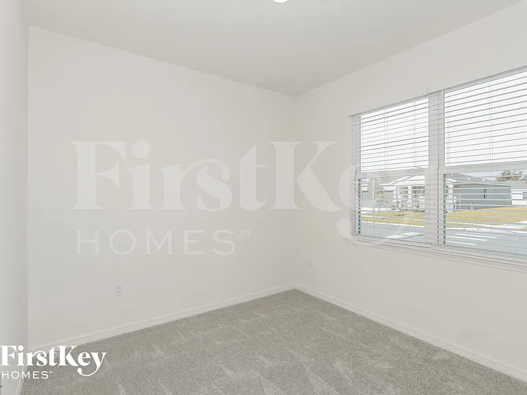 531 Crown Rose Dr — Photo 14