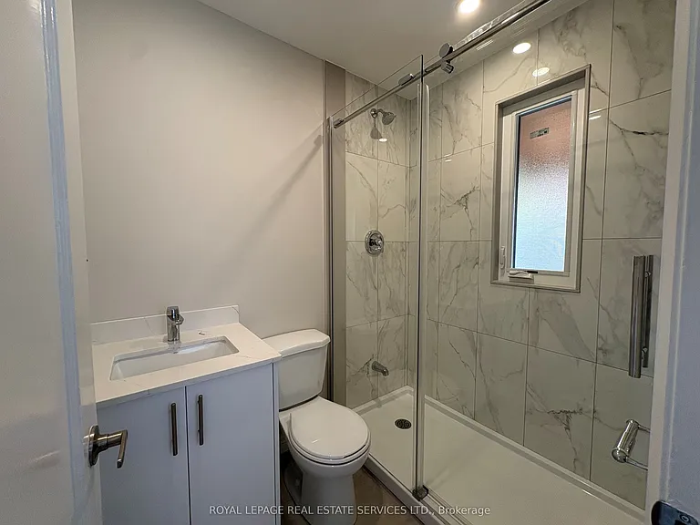 5 Henderson Ave — Photo 7